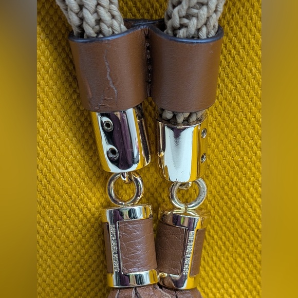 Michael Kors Sun Yellow Marina Large Canvas Drawstring Tote Bag COA Incl. - Picture 10 of 16